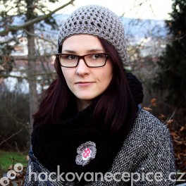 Háčkovaná čepice