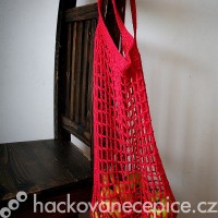 Háčkovaná retro síťovka